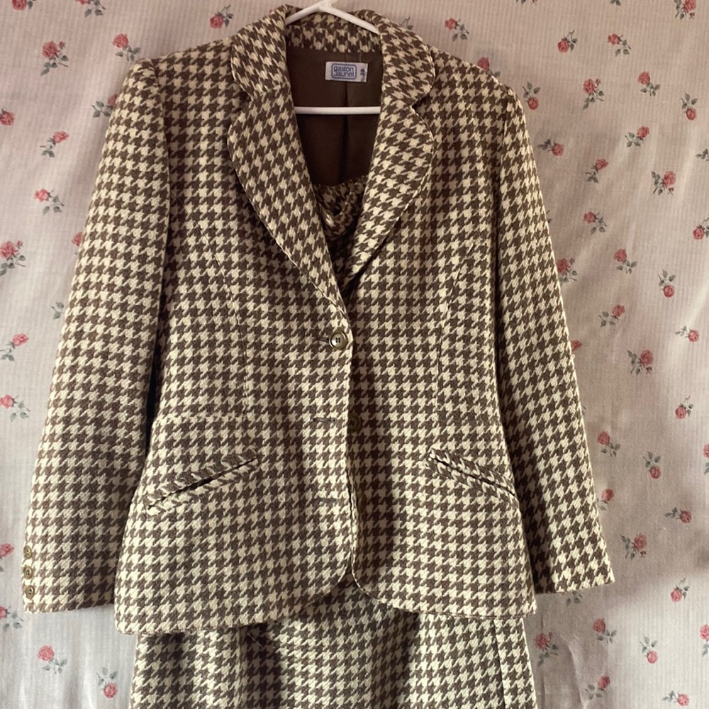 Blazer and skirt set
